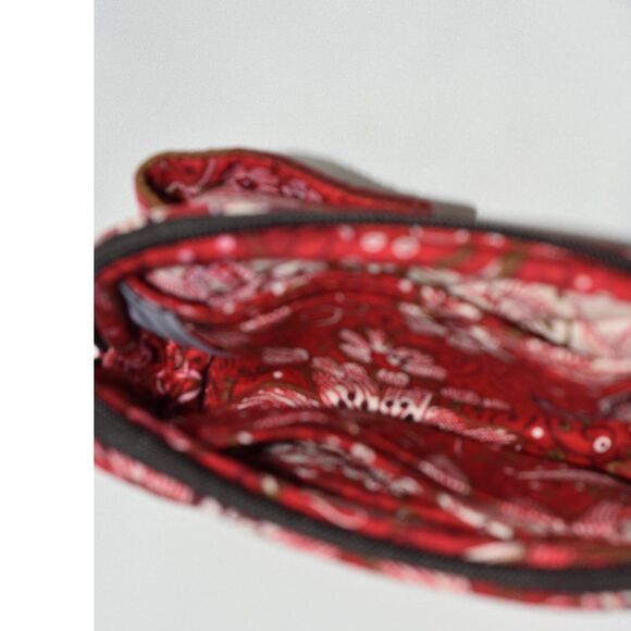 Stephanie Dawn Zip ID/Key/Coin/ Smokers Red All In One Wristlet Wallet - Picture 3 of 4